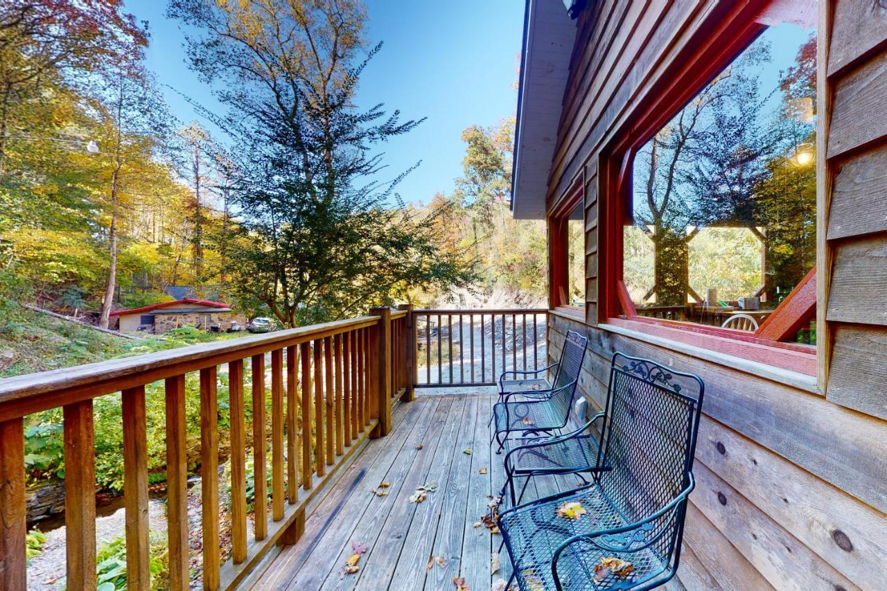 Dancing Brook Hotel Gatlinburg Exterior foto
